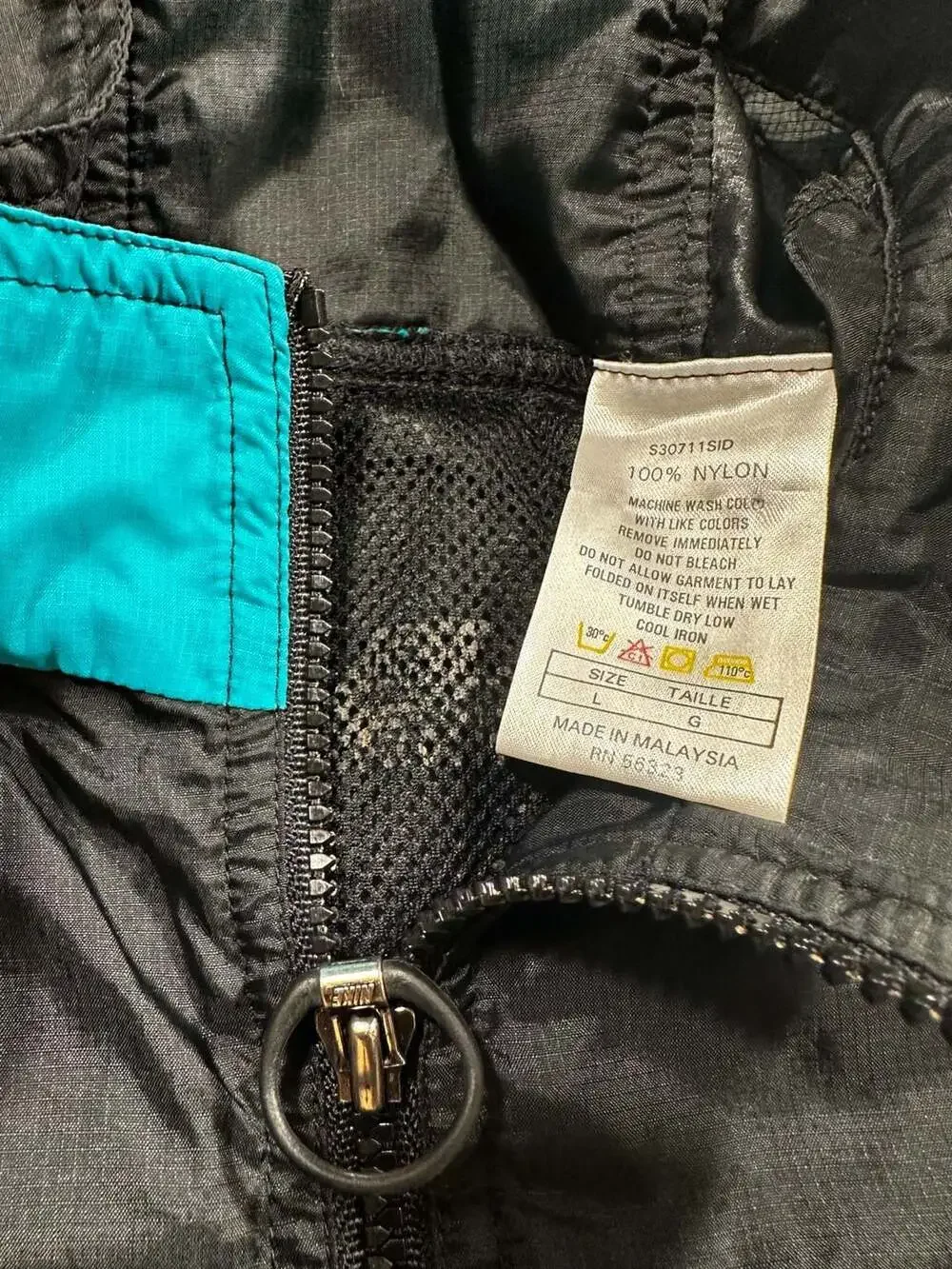 Vintage 90s Nike Black and Teal 1/2 Zip Windbreaker Jacket XLarge